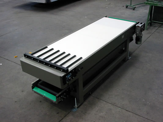 Backlit belt conveyor